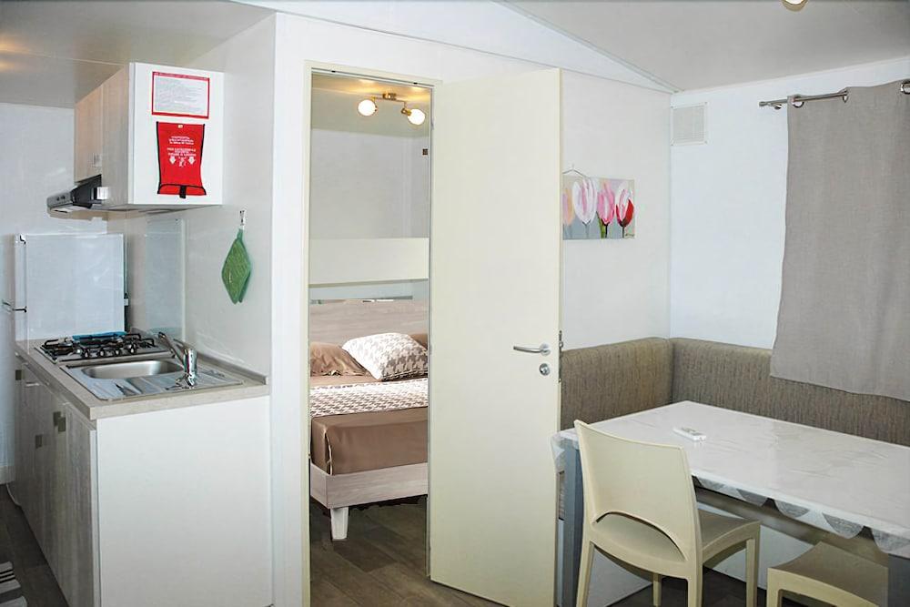 Camping Listro Castiglione del Lago Exteriör bild